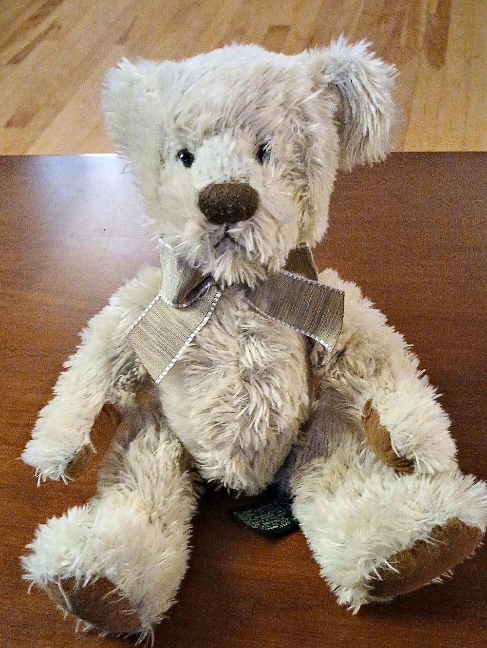 Russ Berrie Burleigh Bear Plush 10 Inch Stuffed Animal 24019 Stuffed Animal